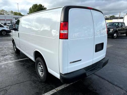 2021 Chevrolet Express 2500 RWD 2500 Regular Wheelbase WT