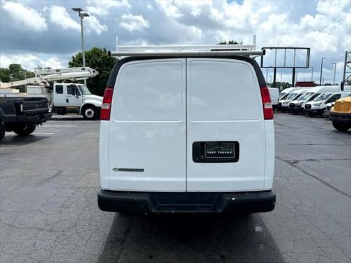 2021 Chevrolet Express 2500 RWD 2500 Regular Wheelbase WT
