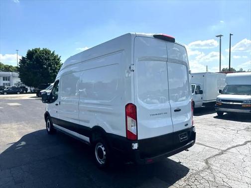2021 Ford Transit-250 Base