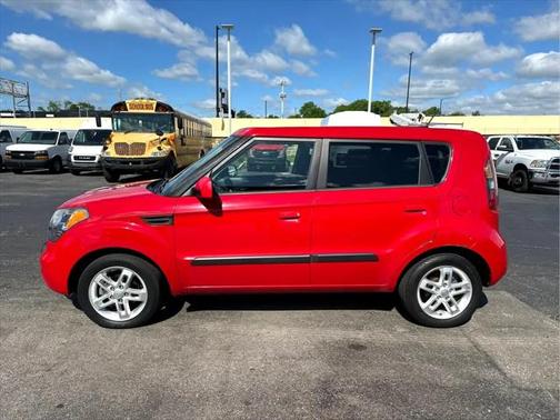 2010 Kia Soul +