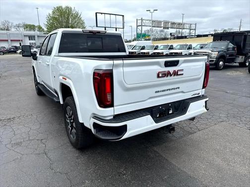 2022 GMC Sierra 2500 AT4