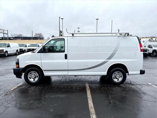 2020 Chevrolet Express 3500 RWD 3500 Regular Wheelbase WT