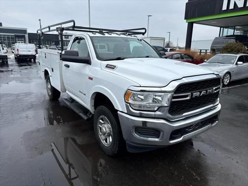 2021 RAM 3500 Tradesman/SLT