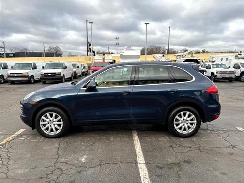 2014 Porsche Cayenne Base