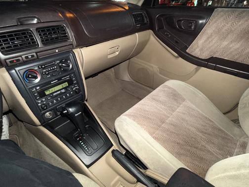 2001 Subaru Forester L