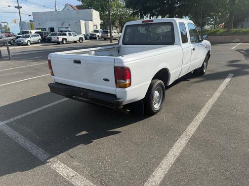 White 1997 Ford Ranger
