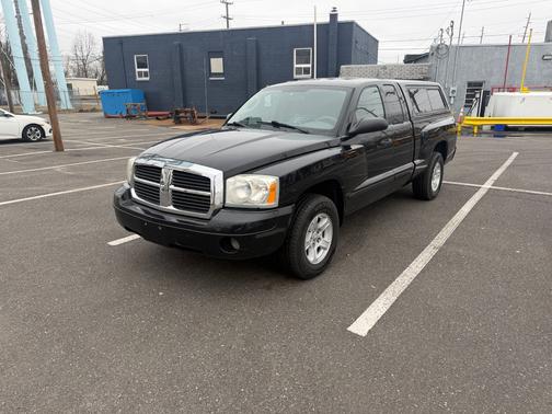 2005 Dodge Dakota SLT Club Cab