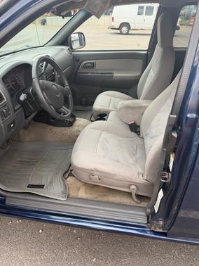 Blue 2004 Chevrolet Colorado LS
