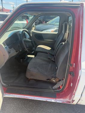 white 1996 Ford Ranger XL