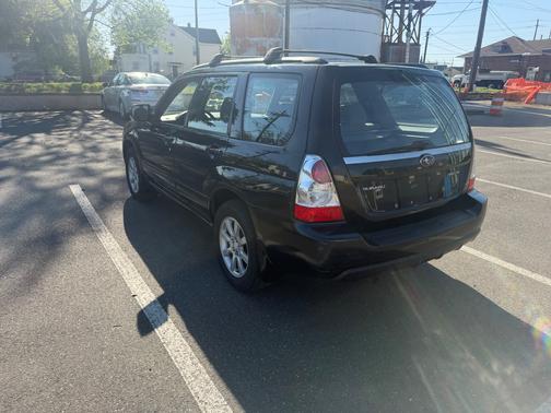 Black 2008 Subaru Forester 2.5 X