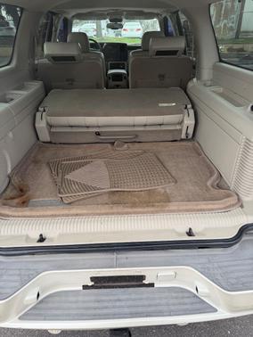 2005 Cadillac Escalade ESV Base
