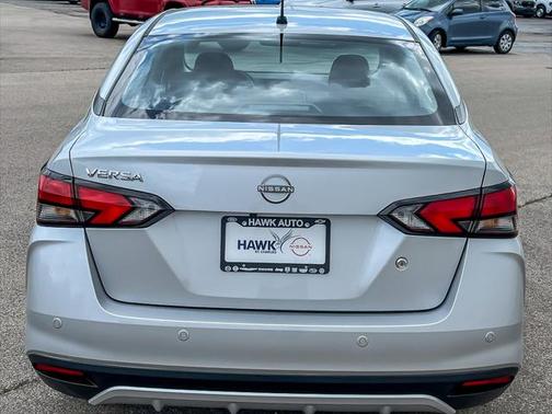 2025 Nissan Versa 1.6 S
