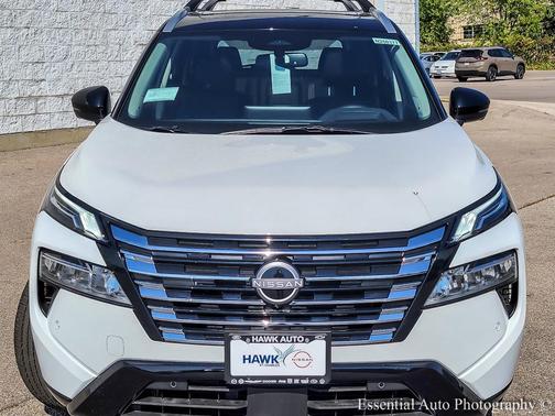 2025 Nissan Rogue Platinum