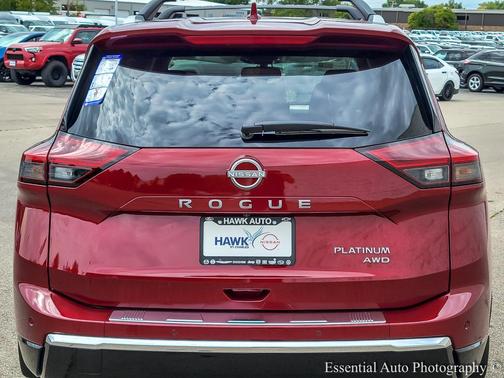 2025 Nissan Rogue Platinum