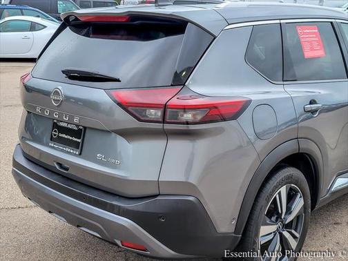 2023 Nissan Rogue SL
