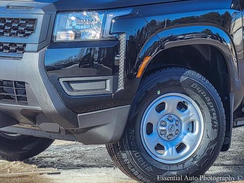 2025 Nissan Frontier S