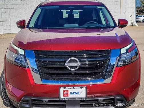 2025 Nissan Pathfinder Platinum 4WD