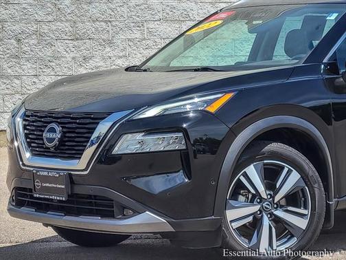 2022 Nissan Rogue SL