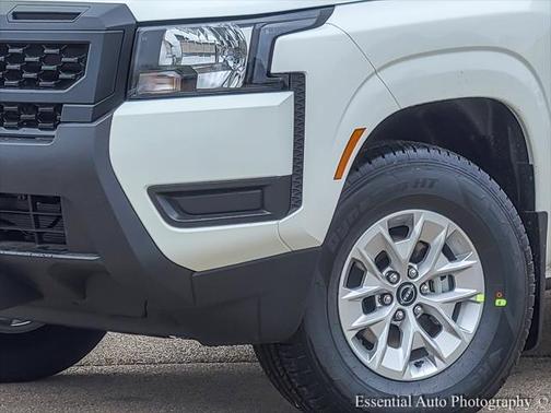 2025 Nissan Frontier S