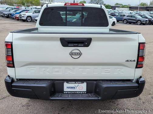 2025 Nissan Frontier S