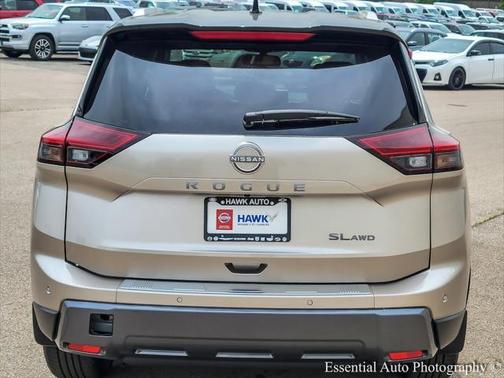 2025 Nissan Rogue SL