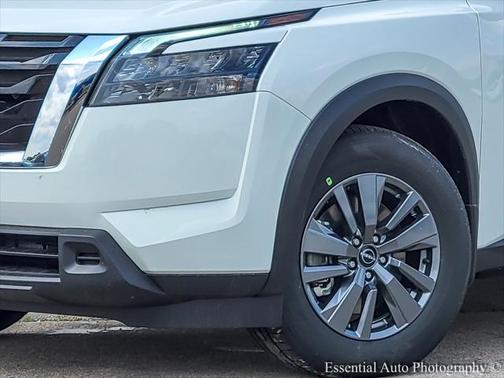 2025 Nissan Pathfinder S 4WD