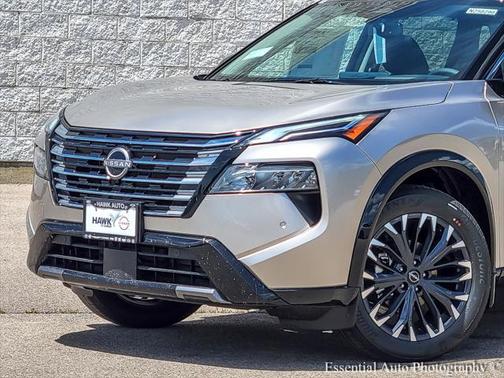 2025 Nissan Rogue Platinum