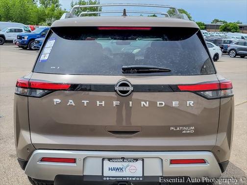 2025 Nissan Pathfinder Platinum 4WD