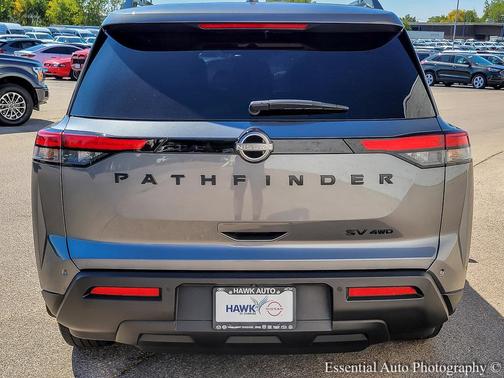 2024 Nissan Pathfinder SV 4WD