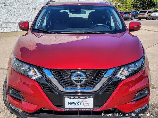 2022 Nissan Rogue Sport SV