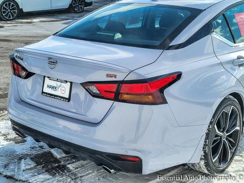 2024 Nissan Altima SR FWD