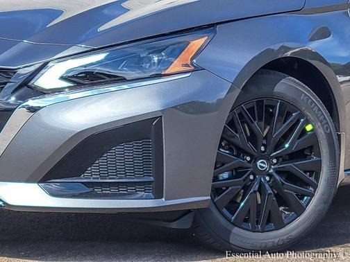 2025 Nissan Altima SV AWD