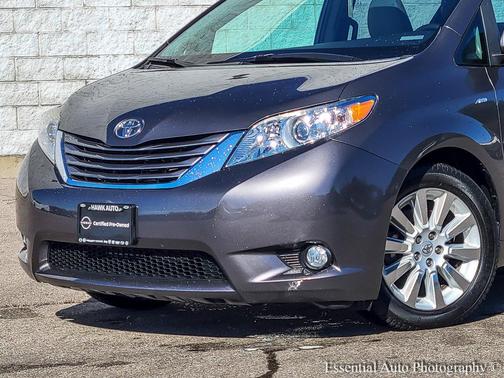 2016 Toyota Sienna XLE