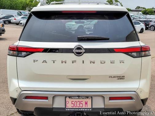 2024 Nissan Pathfinder Platinum 4WD