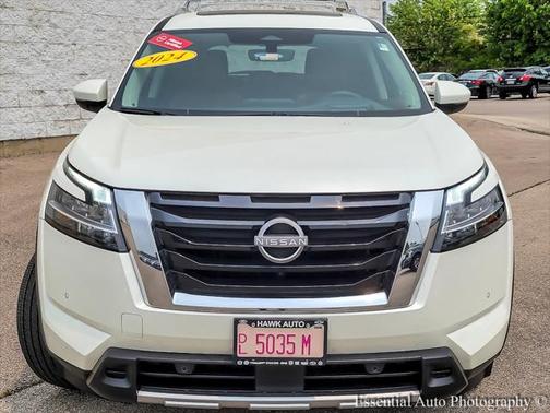 2024 Nissan Pathfinder Platinum 4WD