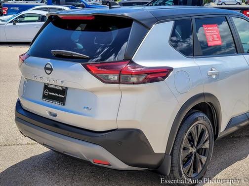 2022 Nissan Rogue SV