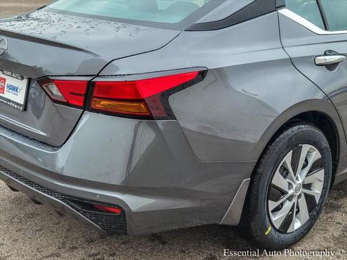 2025 Nissan Altima S FWD