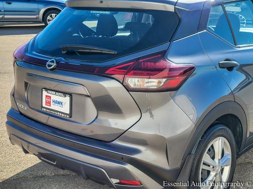 2023 Nissan Kicks S