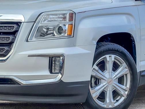 2017 GMC Terrain SLE-2