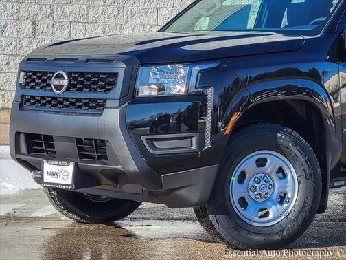 2025 Nissan Frontier S