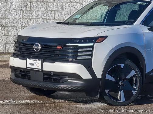 2025 Nissan Kicks SR