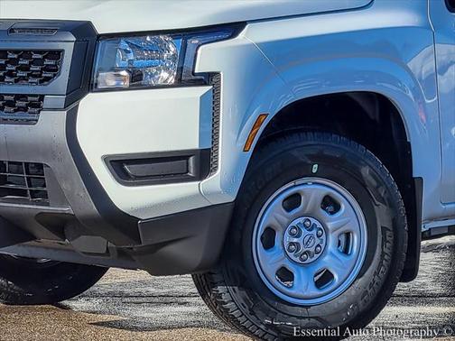 2025 Nissan Frontier S