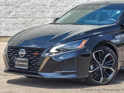 2023 Nissan Altima SR Intelligent AWD