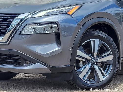 2022 Nissan Rogue SL