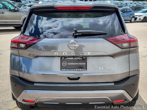 2022 Nissan Rogue SL