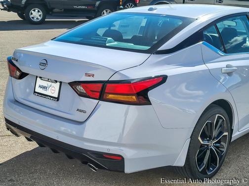 2025 Nissan Altima SR AWD