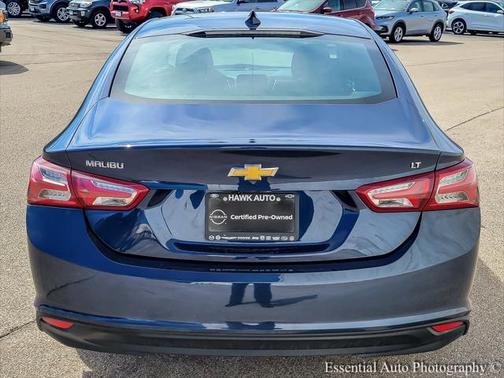 2022 Chevrolet Malibu FWD LT