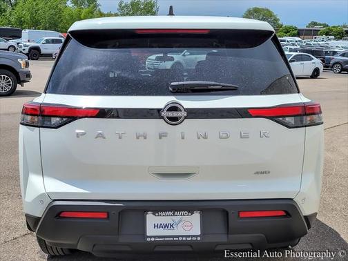 2025 Nissan Pathfinder S 4WD