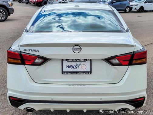 2025 Nissan Altima SV FWD