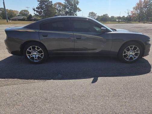 2016 Dodge Charger SXT